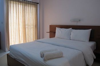 Somjai House Hotel Si Racha Exterior photo